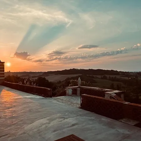 Les Trois Terrasses